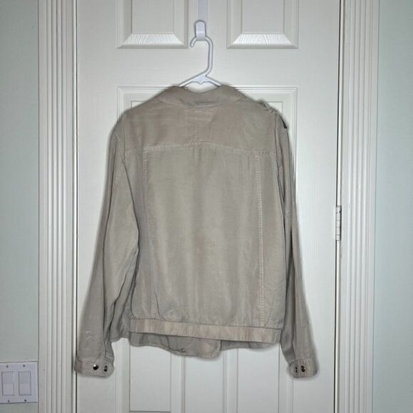 Blank NYC Khaki Asymmetrical Diagonal Zip Windbreaker Jacket sz 1X - Picture 3 of 8